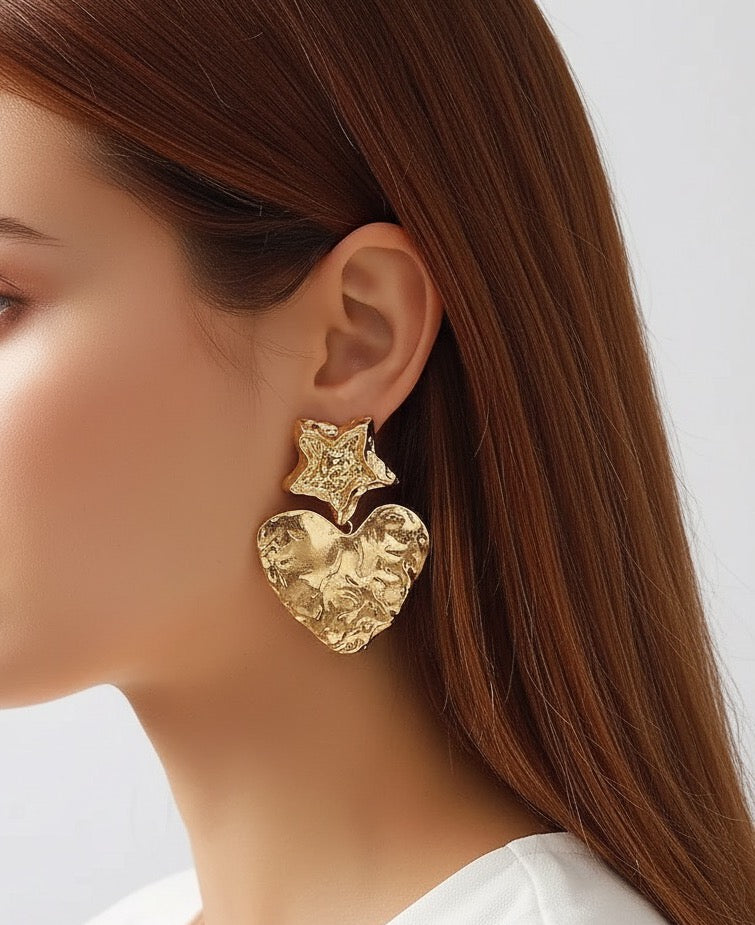 Start Kissed Heart Earrings