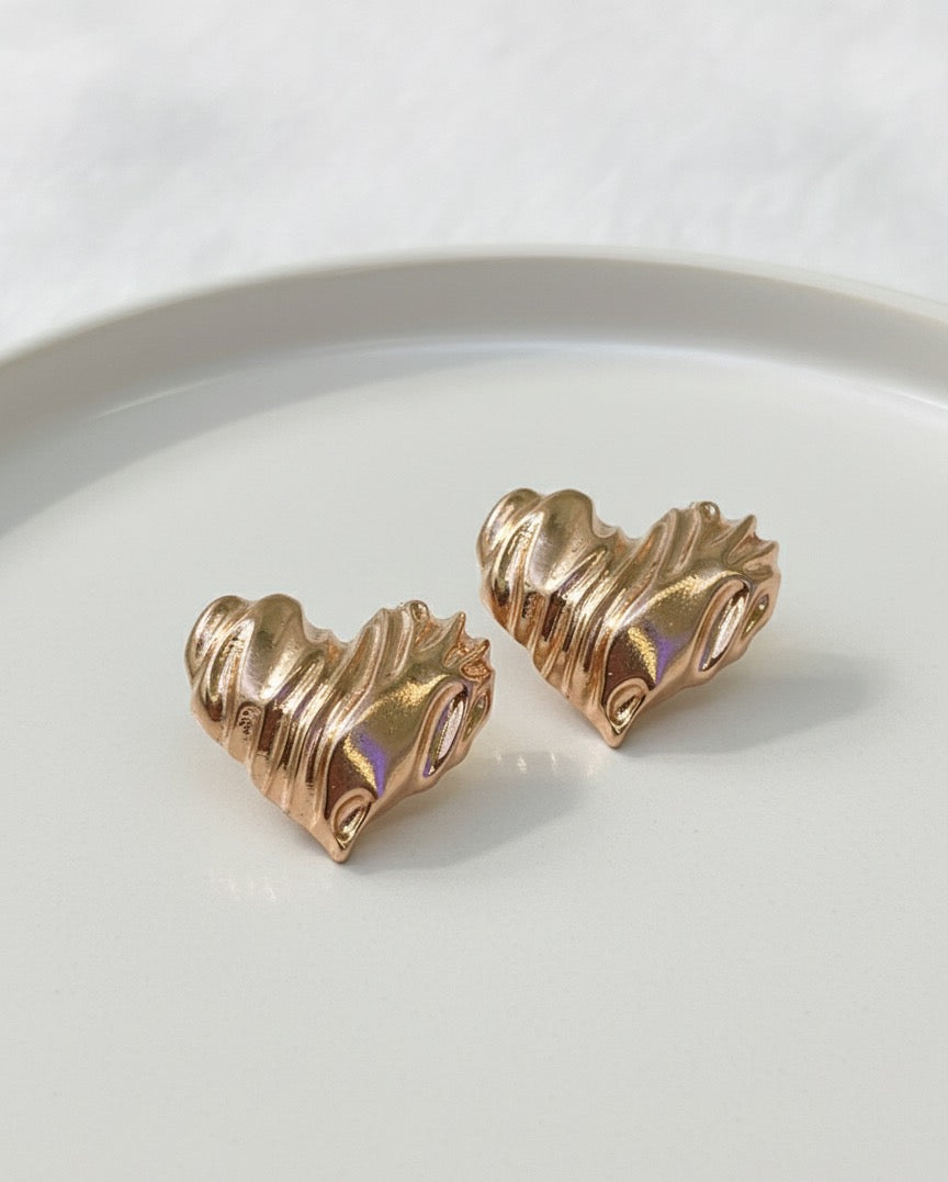 Rosée Heart Studs