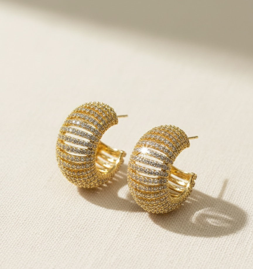 Elara Hoops