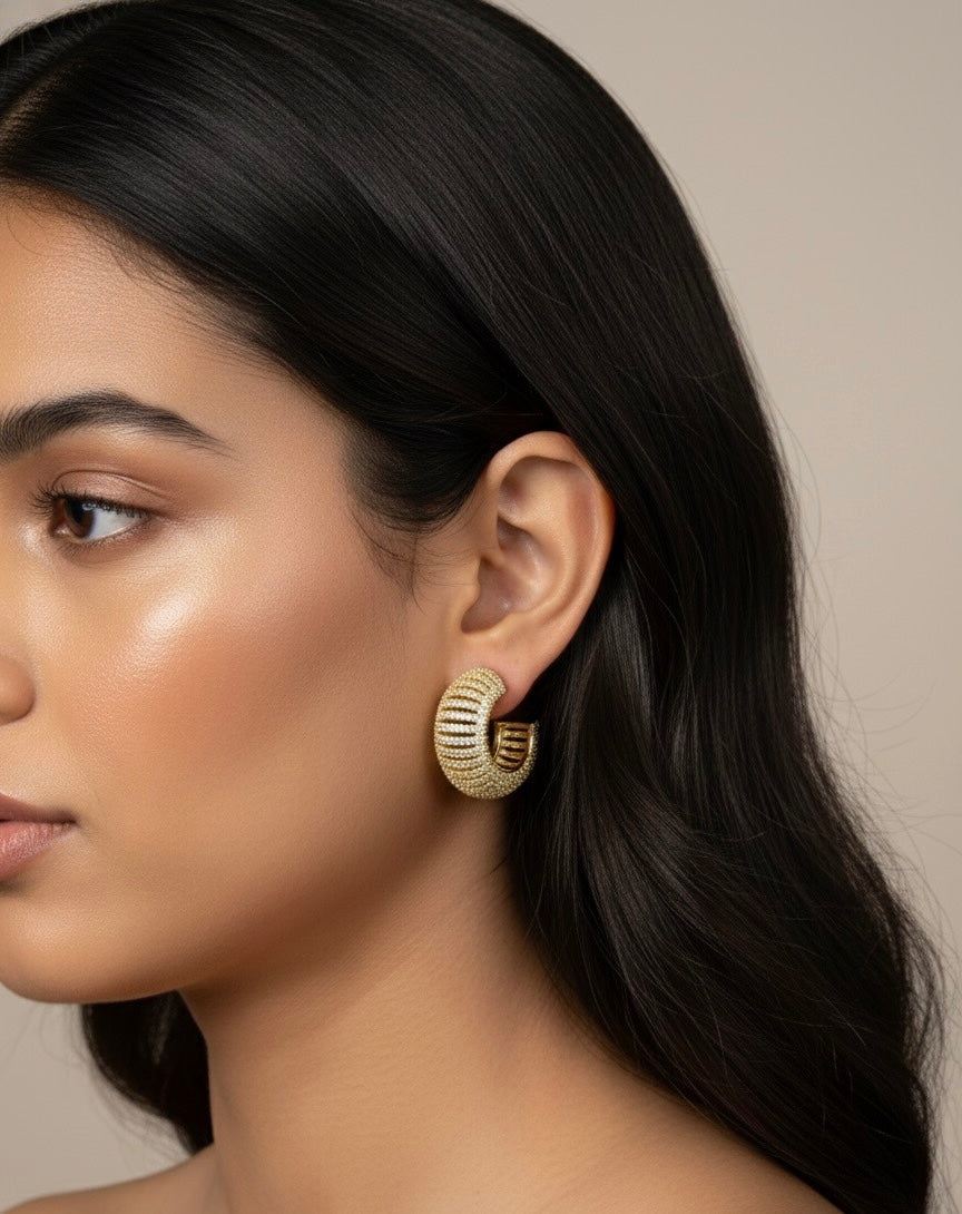 Elara Hoops